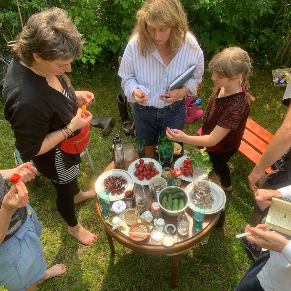 Warsztaty o nasionach w ramach wystawy Widoki, DK Świt, fot. Agnieszka Dragon Warsztaty o nasionach w ramach wystawy Widoki, DK Świt, fot. Agnieszka Dragon